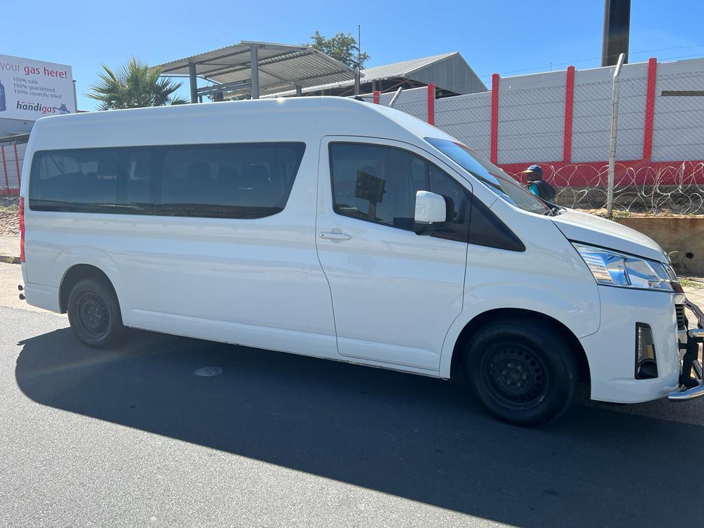 Toyota Quantum 14 Seater
